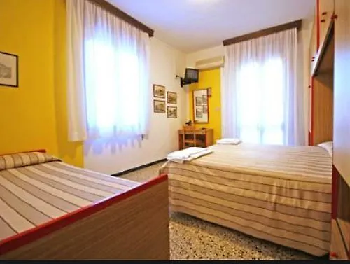 ***  Hotel Ragno Lido di Jesolo İtalya